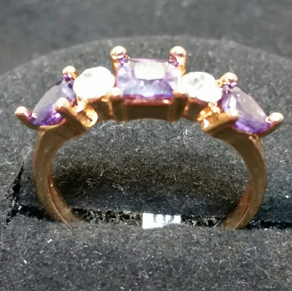 Amethyst and cubic rose gold ring - Picture 5 of 5